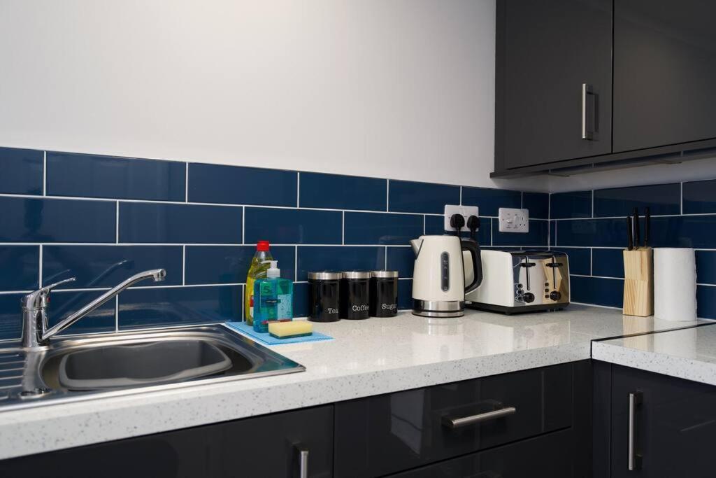 Dane Duplex Studio Six - Tranquil Getaway * Coventry
