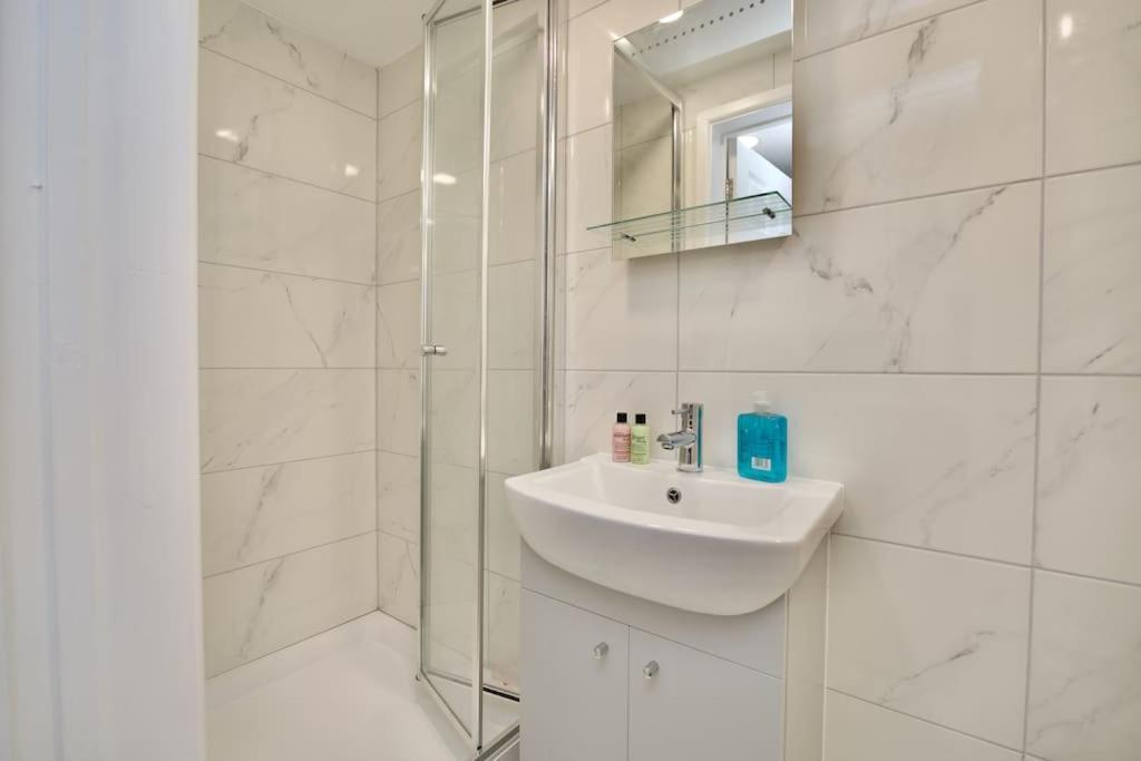Apartment Dane Duplex Studio Six - Tranquil Getaway *
